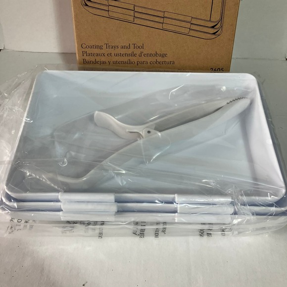 The Pampered Chef Coating Tray & Tools #2605 - Picture 2 of 4